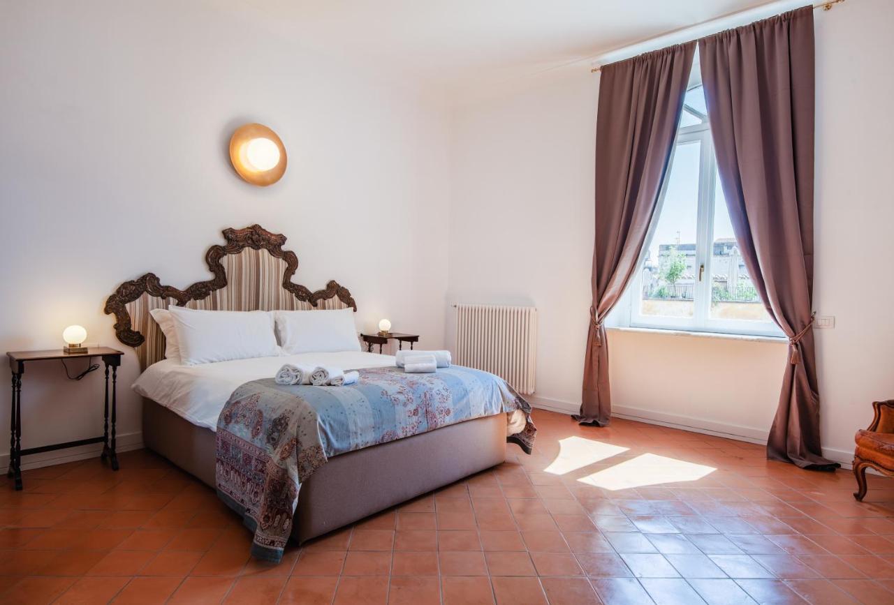 Palazzo Marigliano - Serviced Apartments เนเปิลส์ ภายนอก รูปภาพ