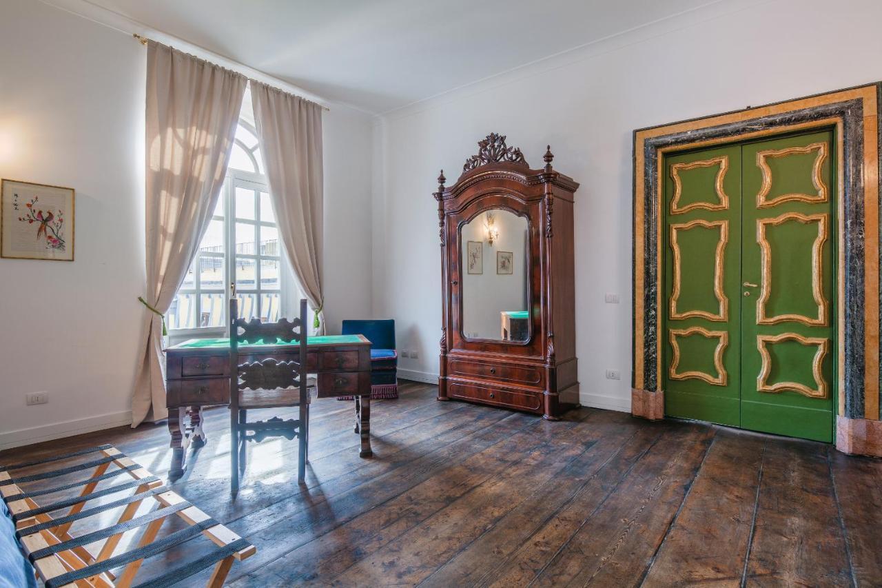 Palazzo Marigliano - Serviced Apartments เนเปิลส์ ภายนอก รูปภาพ